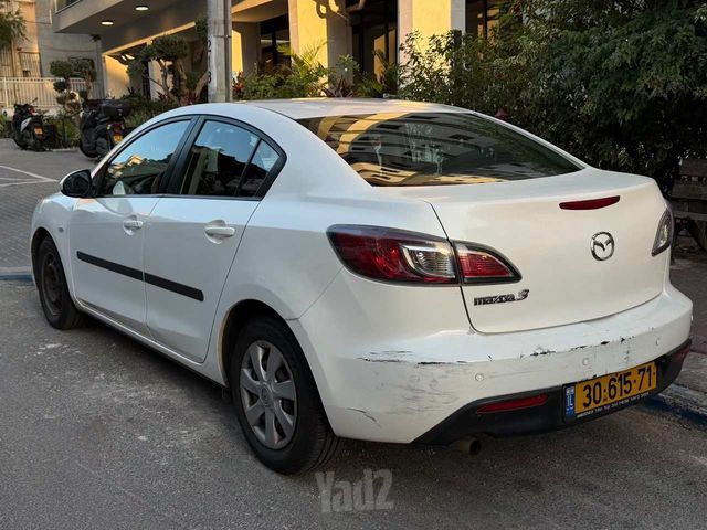 מאזדה 3