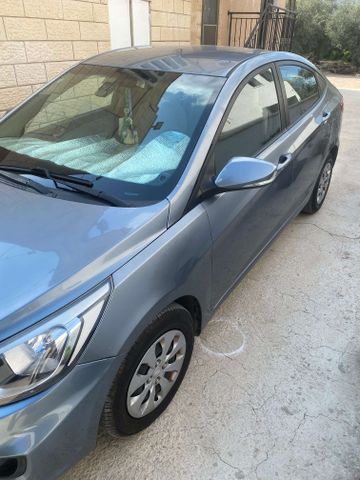 יונדאי אקסנט i25