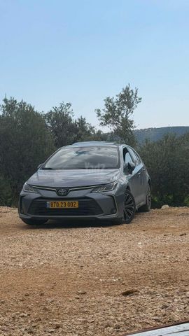 טויוטה קורולה