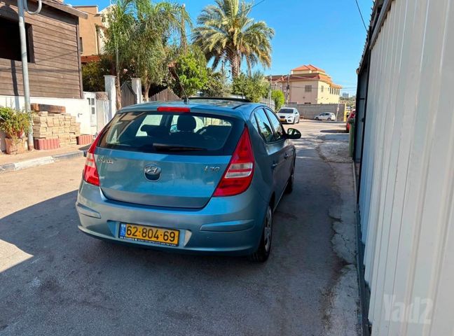 יונדאי i30