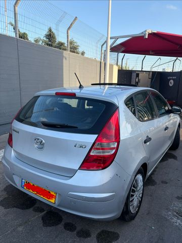 יונדאי i30