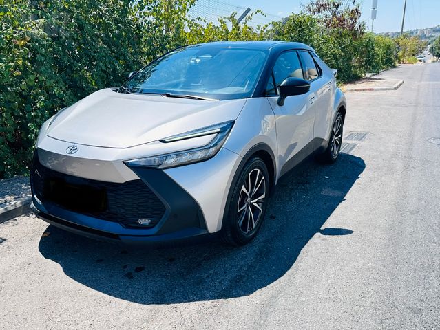 טויוטה C-HR