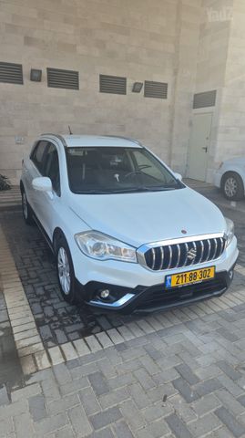מודעת רכב סוזוקי קרוסאובר