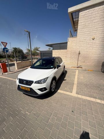 מודעת רכב סיאט ארונה
