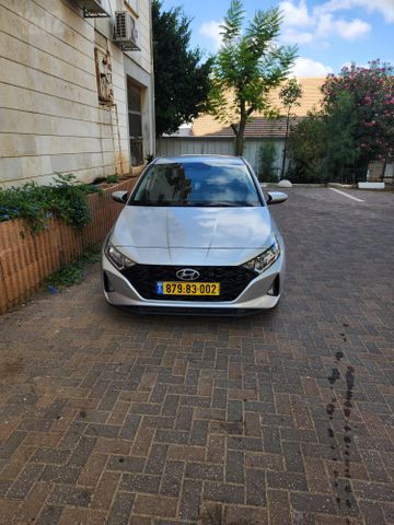 מודעת רכב יונדאי i20