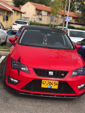 מודעת רכב סיאט לאון