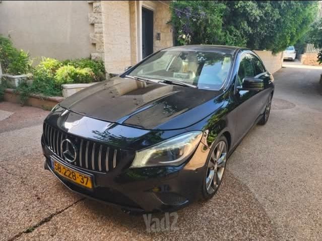 מרצדס-בנץ CLA