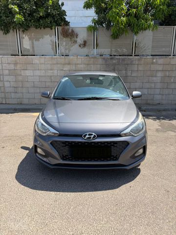 יונדאי i20