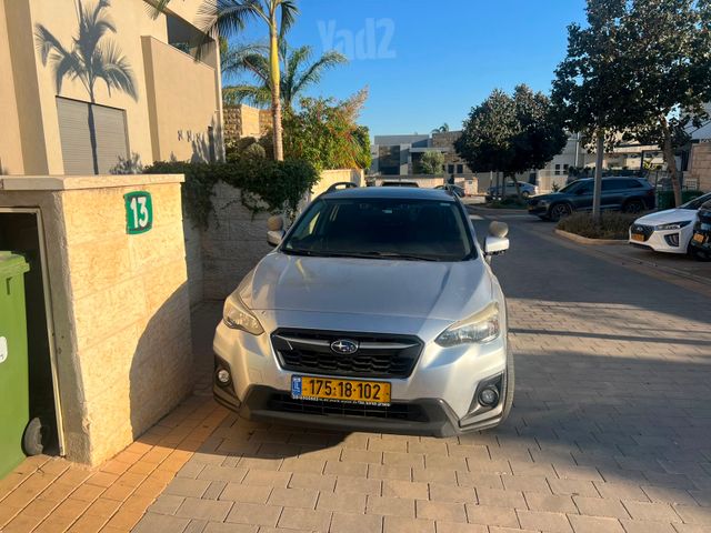 סובארו XV