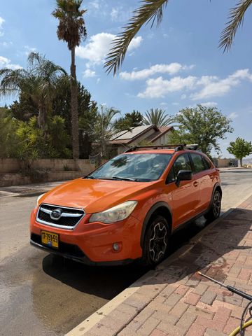 מודעת רכב סובארו XV