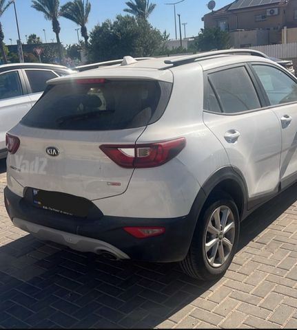 קיה סטוניק