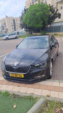 מודעת רכב סקודה סופרב