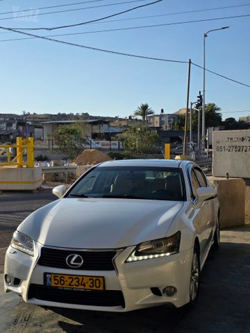 מודעת רכב לקסוס GS