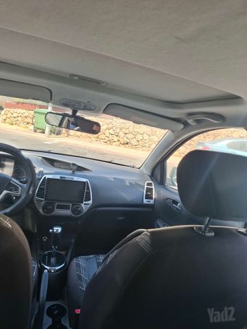 מודעת רכב יונדאי i20