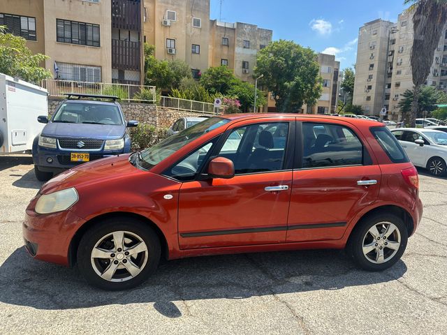 סוזוקי SX4
