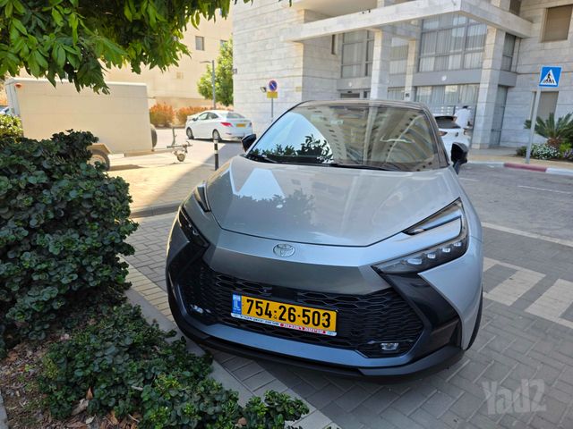 טויוטה C-HR