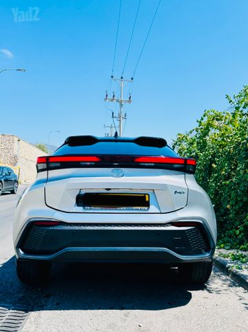 טויוטה C-HR