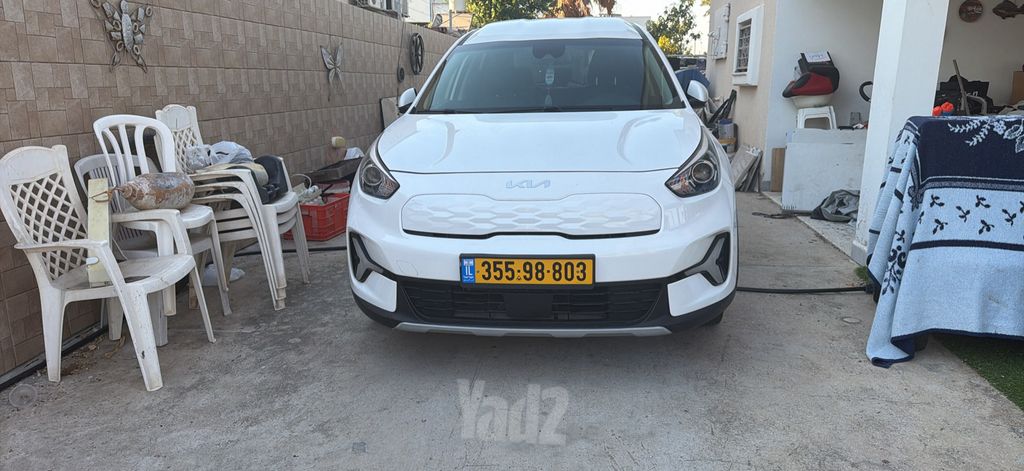 קיה נירו פלוס