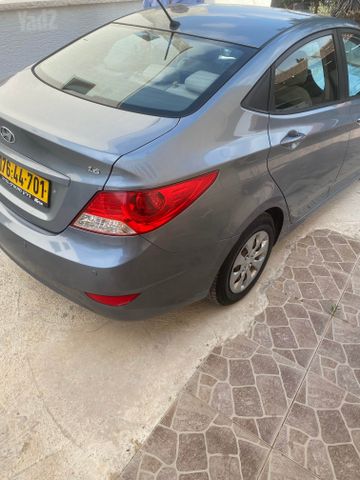 יונדאי אקסנט i25