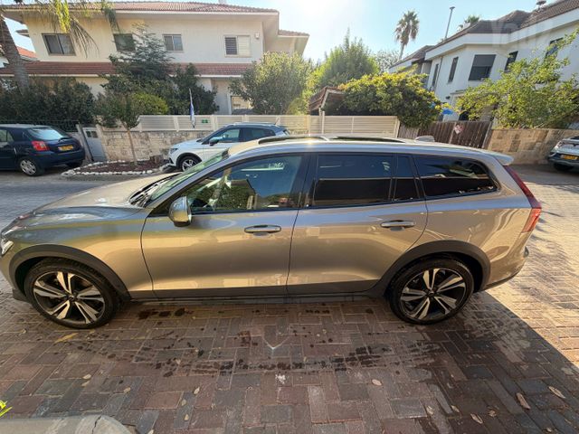 וולוו V60