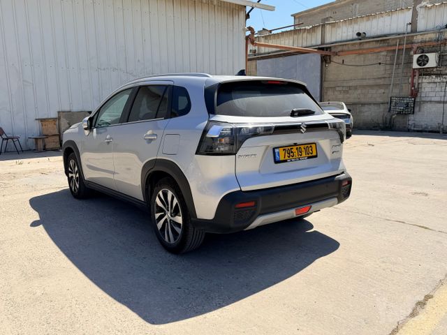 סוזוקי S-Cross