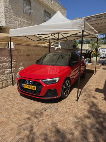 מודעת רכב אאודי A1