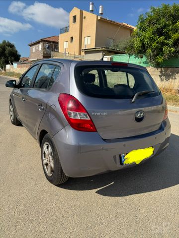 יונדאי i20