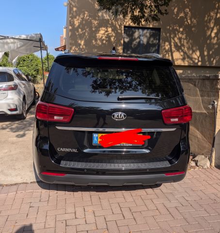 קיה קרניבל