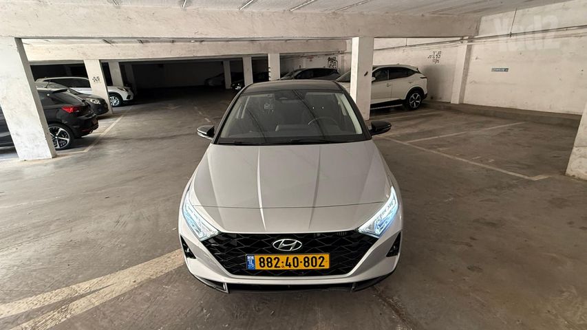 יונדאי i20