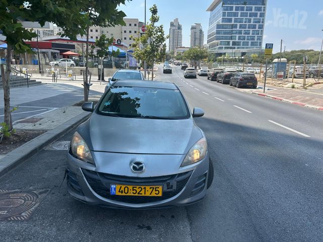 מאזדה 3