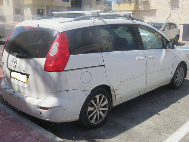 מודעת רכב מאזדה 5