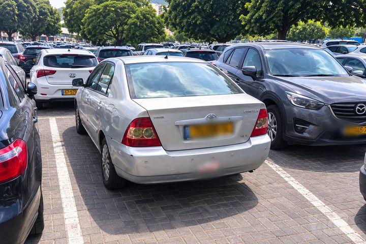 מודעת רכב טויוטה קורולה