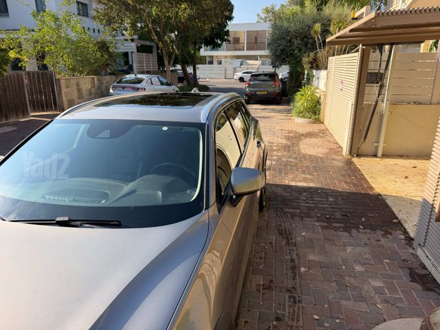 וולוו V60