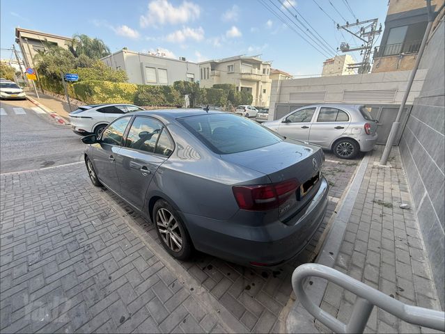פולקסווגן ג'טה