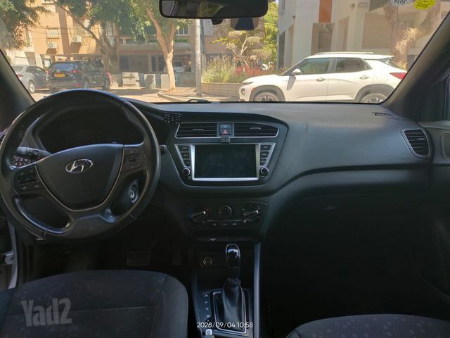 יונדאי i20