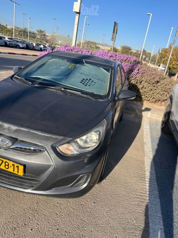 יונדאי אקסנט i25