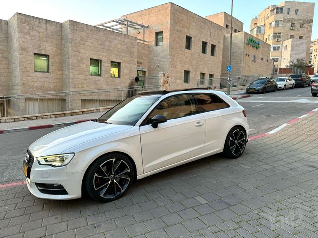 מודעת רכב אאודי A3