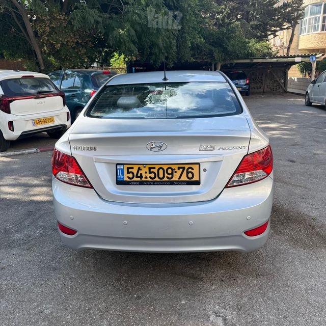 יונדאי אקסנט i25