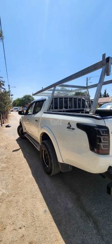מיצובישי טרייטון / L200