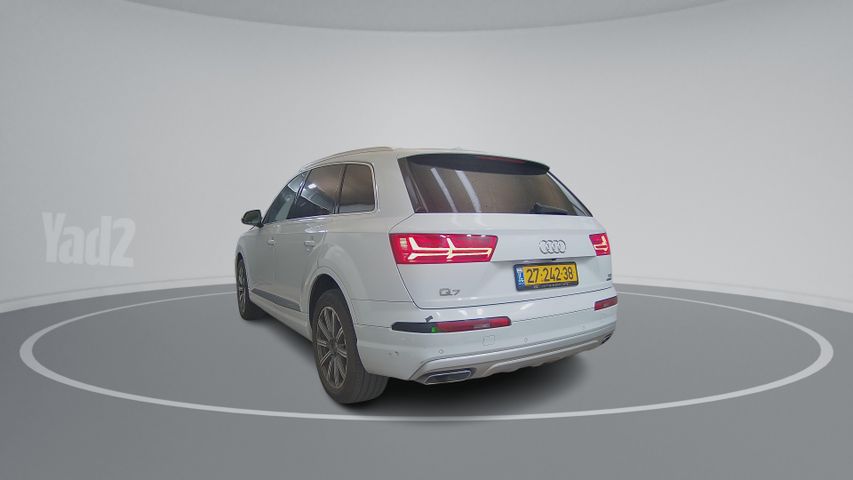 אאודי Q7
