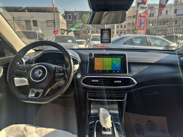אם ג'י EHS PHEV