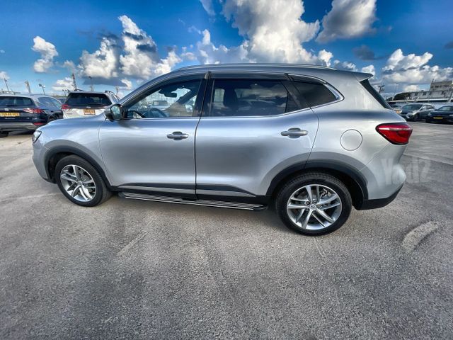 אם ג'י EHS PHEV