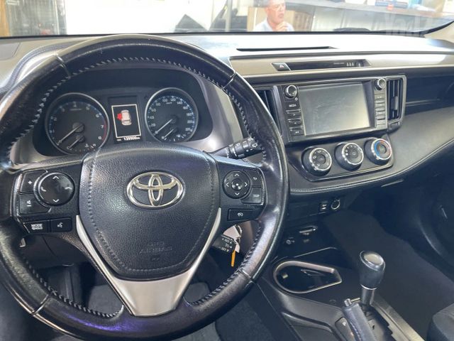 טויוטה RAV4