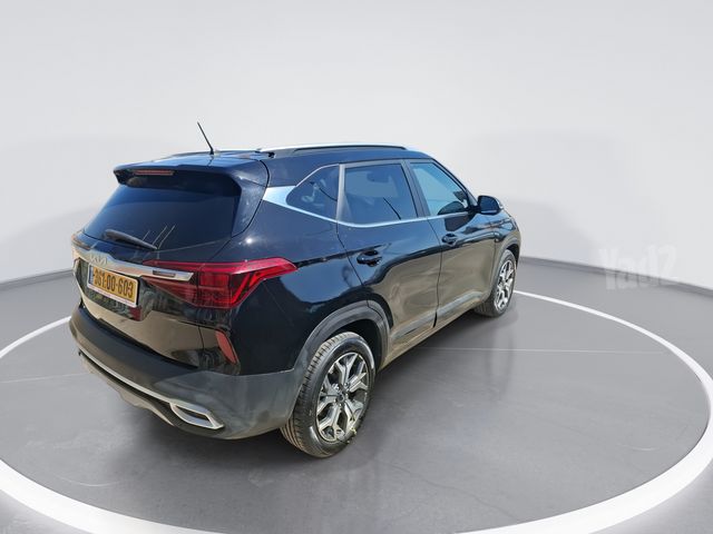קיה סלטוס