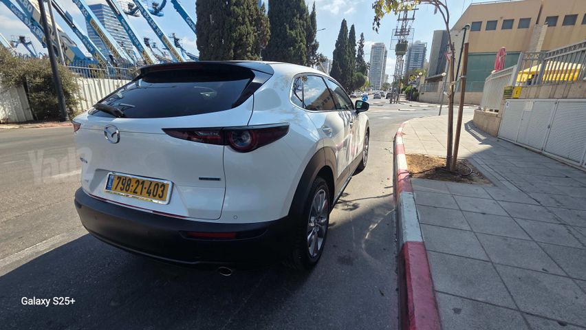 מאזדה CX-30