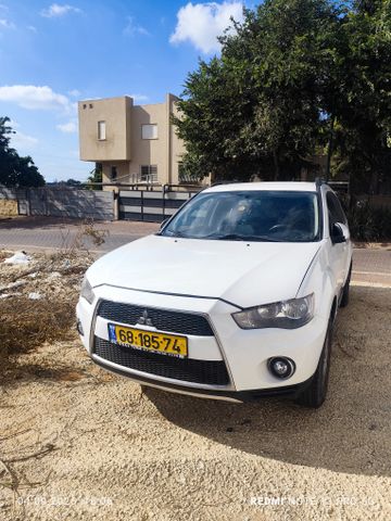 מודעת רכב מיצובישי אאוטלנדר