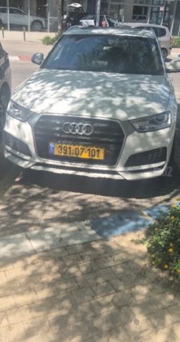 מודעת רכב אאודי Q3