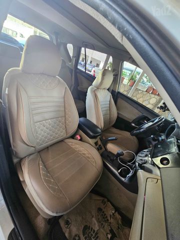 טויוטה RAV4