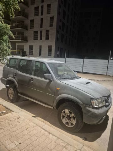ניסאן טראנו