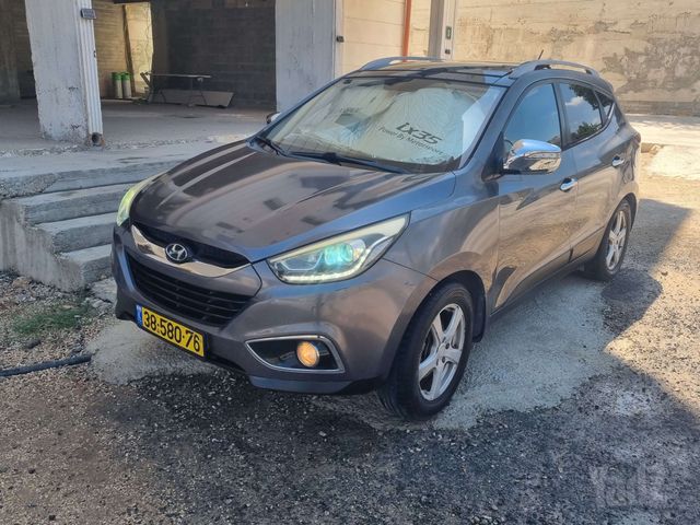 יונדאי ix35